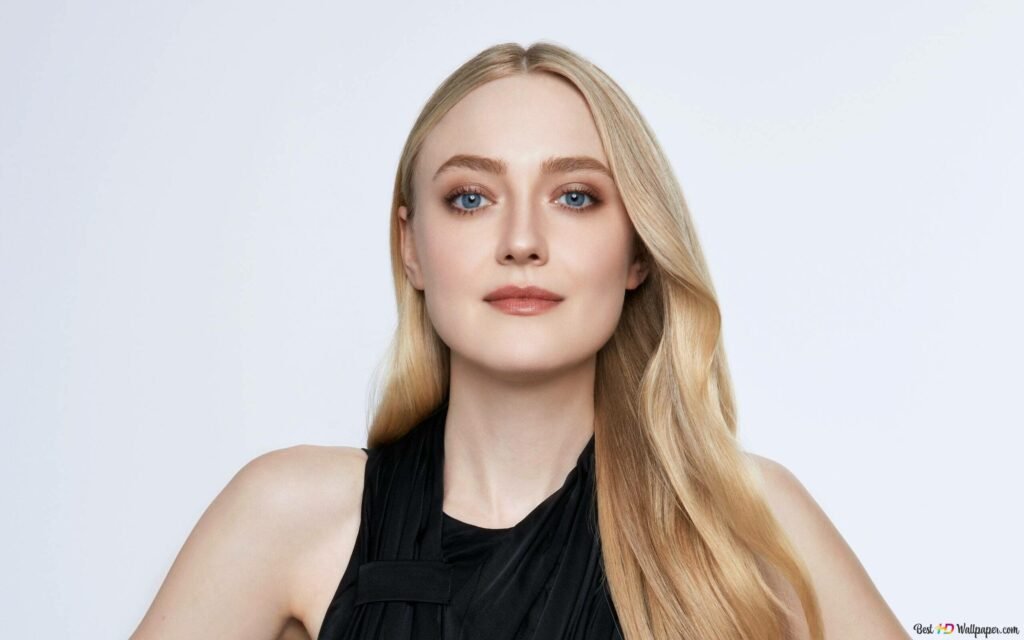 Who Is Dakota Fanning?